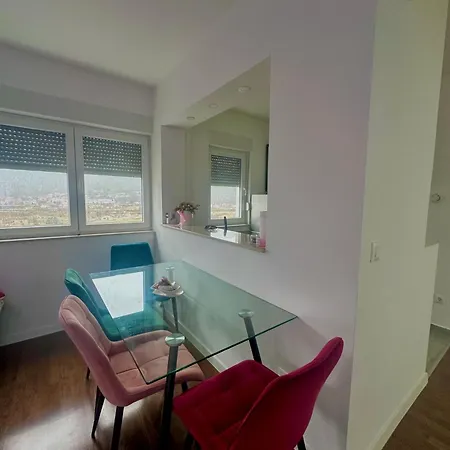 Apartment E&a